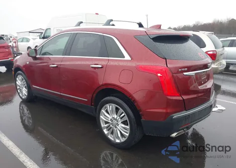 2017 Cadillac Xt5 Premium Luxury z USA, uszkodzony, nr VIN 1GYKNCRS3HZ138939